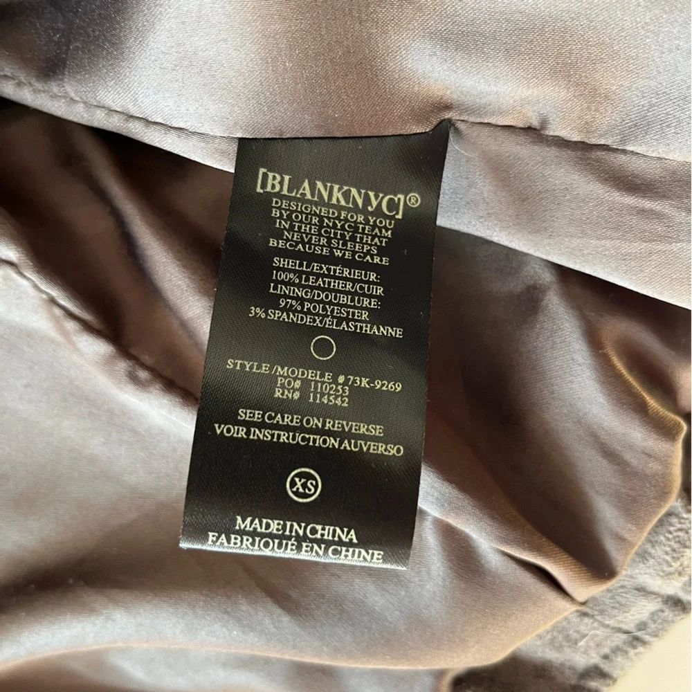 ⚡️MUST GO free shipping! BLANKNYC 100% Leather Suede Moto Jacket - XS - Brown - Picture 11 of 13